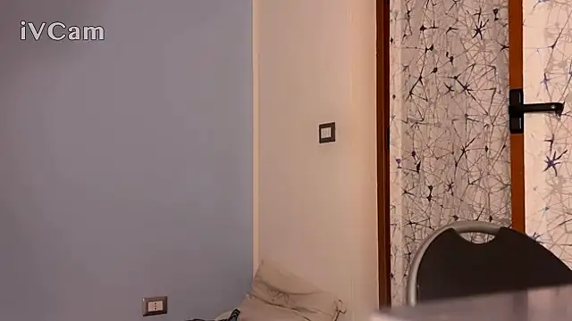 Renegade1608 Show in webcam