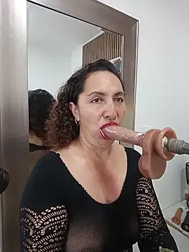 Luna_Naughty1's Live XXX Chat