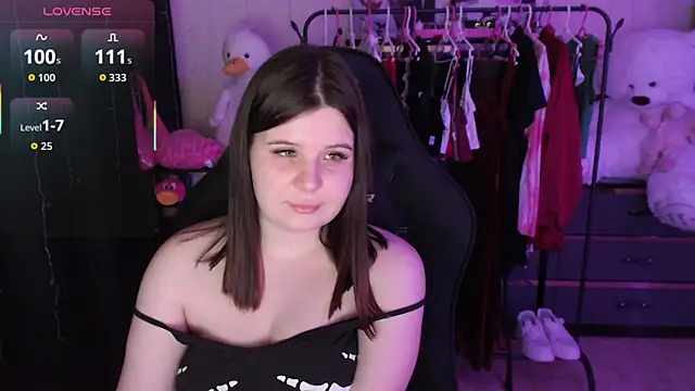 AmyVibess live XXX chat