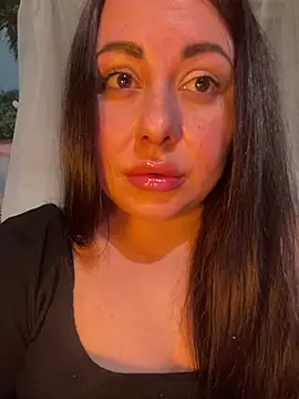 DaisyStreet élő XXX-chatje