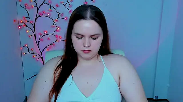 Kitty_Mia_Kitty élő XXX-chatje