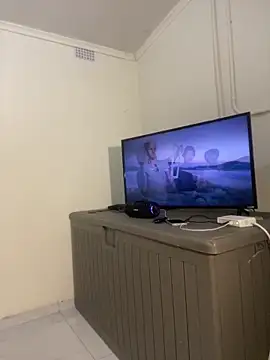 Cardiebae89's Live XXX Chat