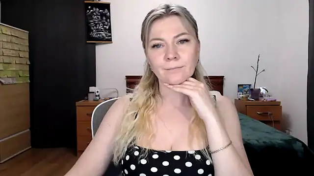 Sembang XXX Secara Langsung ParadiseAlina