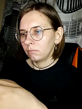 Aashikalaa's Live XXX Chat