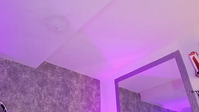 crystaldarliing's Live XXX Chat