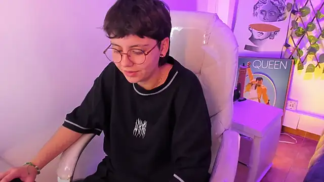 Nathaly_dsのライブXXXチャット