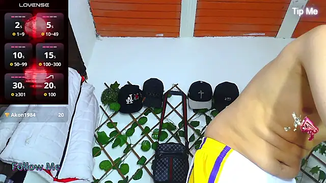 Themasterhades_777 Adlı Modelin Canlı XXX Sohbeti