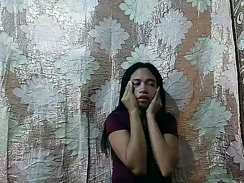 Chatroom XXX en direct de PinaySkinnyGirl