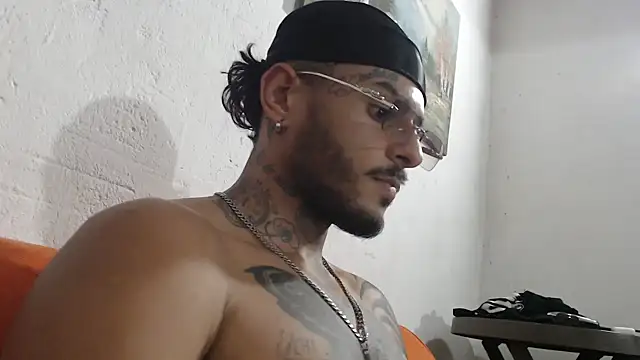 liyamjunior's Webcam Show