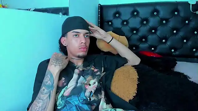 Chatroom XXX en direct de Ryder-Stone