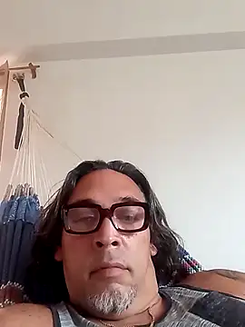 Big_vittollo Adlı Modelin Canlı XXX Sohbeti