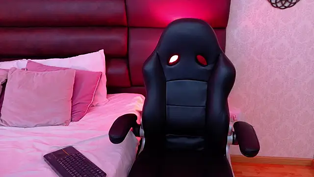 แชท XXX สดของ EllaEvanzz