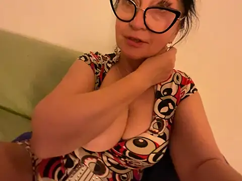 HoneyMakerr Obrolan Langsung XXX