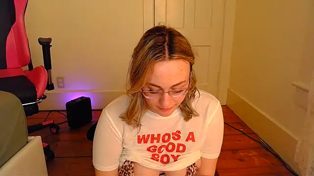 แชท XXX สดของ switchykitty