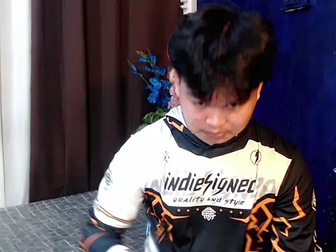 دردشة Rain_cum الجنسية المباشرة