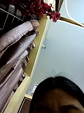 mini27mimi live XXX chat