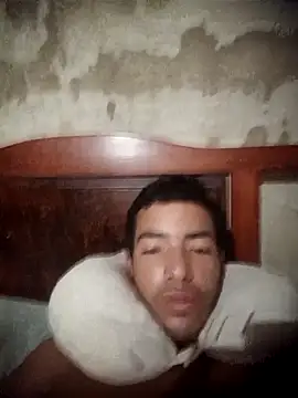 Show modela Big-DickHot na web-kameri