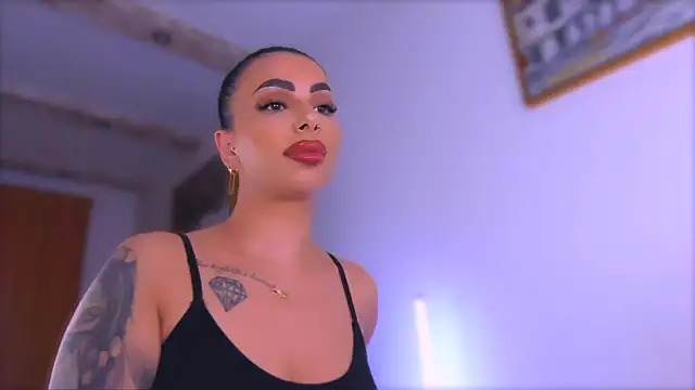 Moonamour's Live XXX Chat