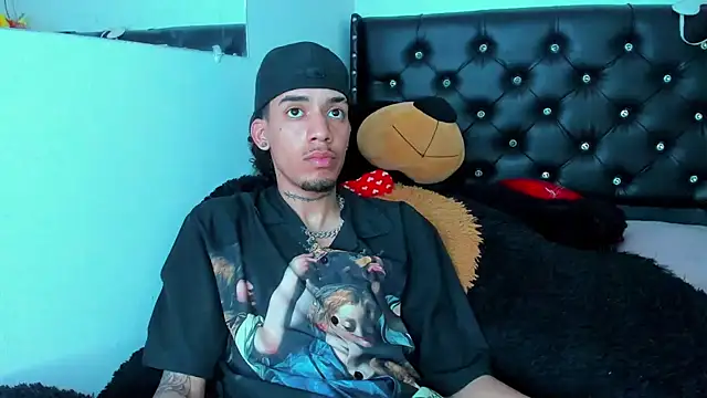 Ryder-Stone Webcam Show