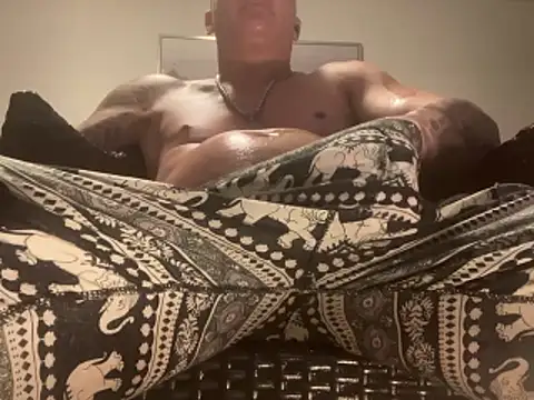 Tyyson03 Live XXX-Chat