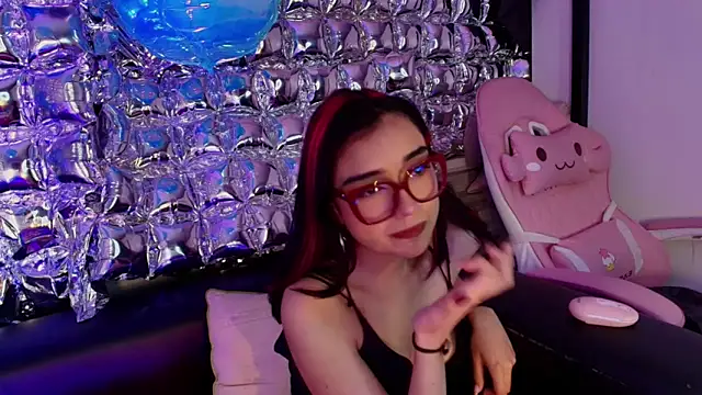 lala_cherry: απευθείας συνομιλία ΧΧΧ