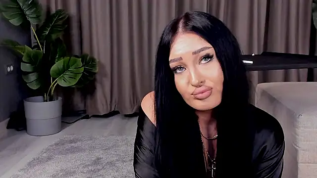 EmeraldKat's Live XXX Chat