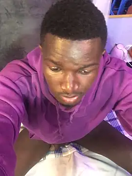 timtirry: διαδικτυακό σόου στην κάμερα