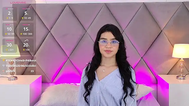 دردشة OliviaDiaz الجنسية المباشرة