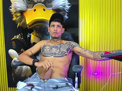 Winsord_Bigcock's Webcam Show