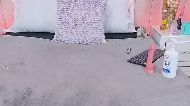 SaraLugo Chat XXX in diretta