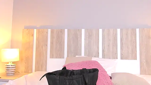 Chat +18 de EmilySearss ao vivo