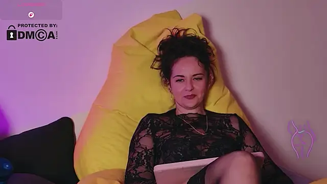 แชท XXX สดของ Witch_in_Velvet