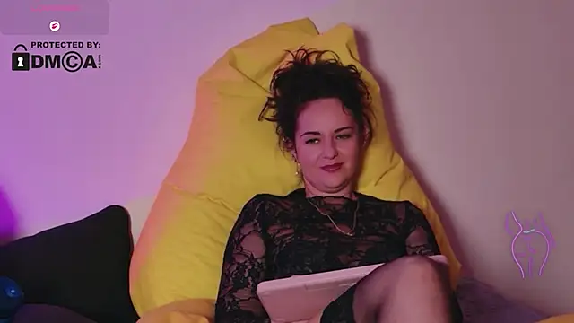 Živý XXX chat Witch_in_Velvet