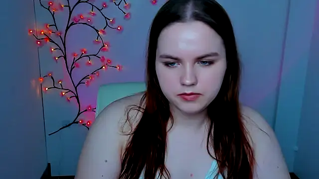 Kitty_Mia_Kitty Live XXX-Chat