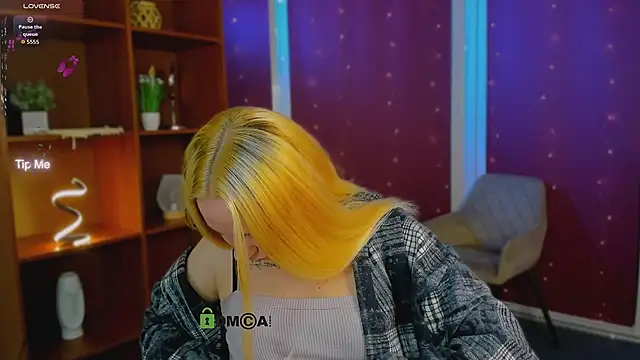 mila_glow1 现场XXX聊天