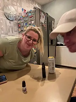 SweetXCandyX Chat XXX in diretta