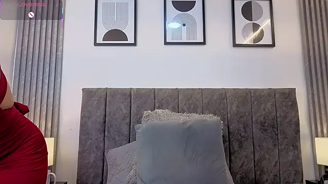 Chatroom XXX en direct de Ema_Stone65