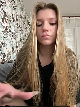 Chat XXX en directo de adel_secret