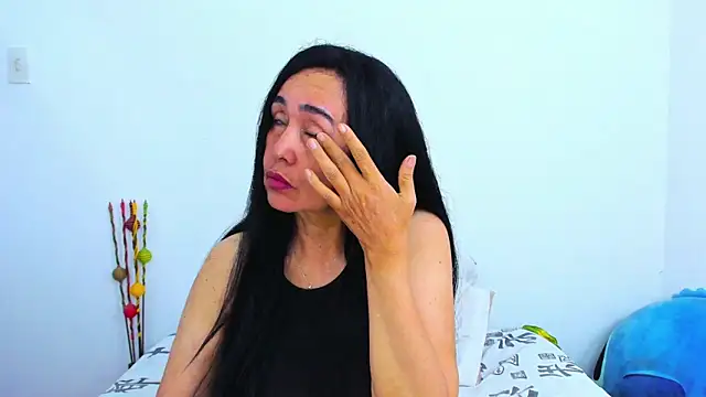 HorniestMilf Obrolan Langsung XXX