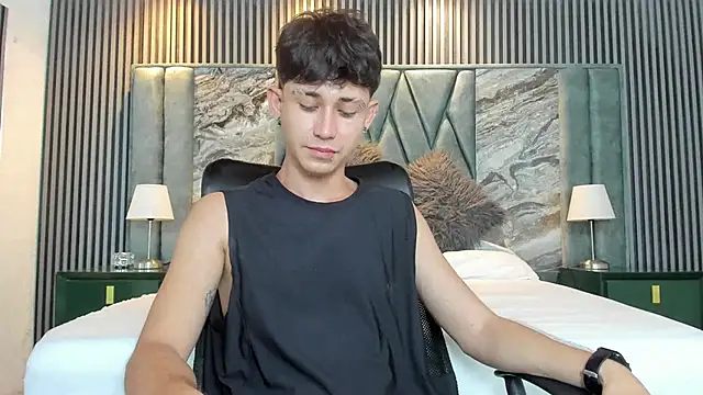 Michael_blue's Live XXX Chat