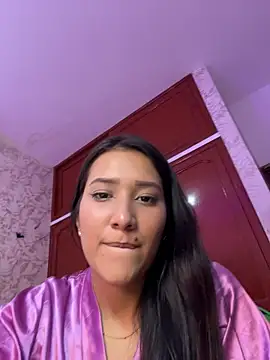 Chat XXX en directo de IsabellaJoness_