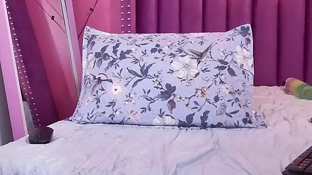 Živý XXX chat littleaprill