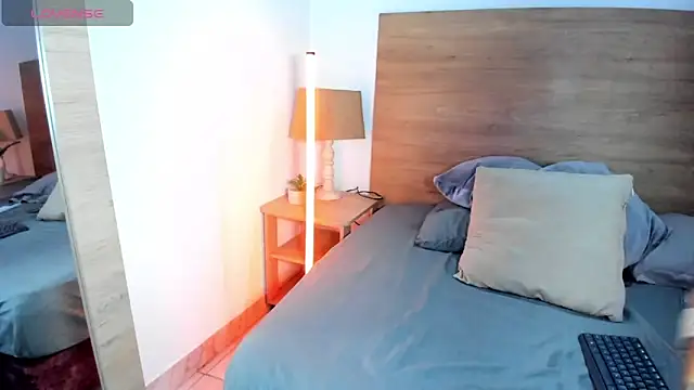 keniaHilton Chat XXX in diretta