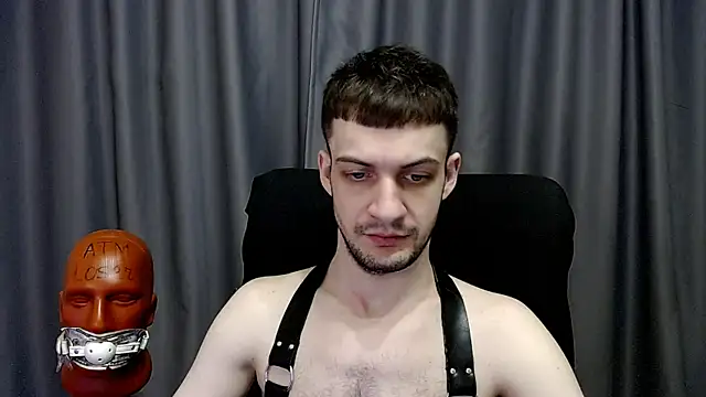 Czat XXX na żywo – _Damien_thorn_