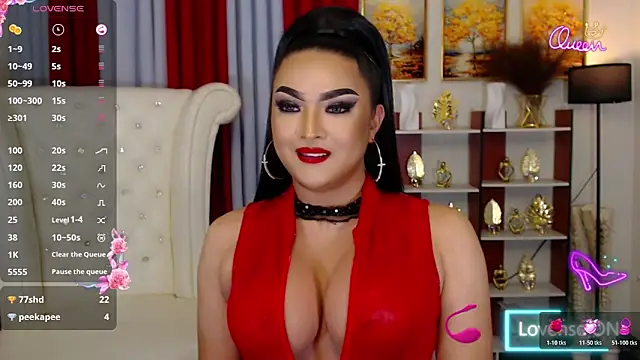 BigCockValentina: διαδικτυακό σόου στην κάμερα