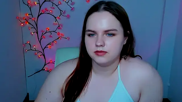 Kitty_Mia_Kittyn Live XXX chat