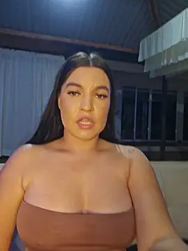 Pretty_Julieta 라이브 XXX 채팅