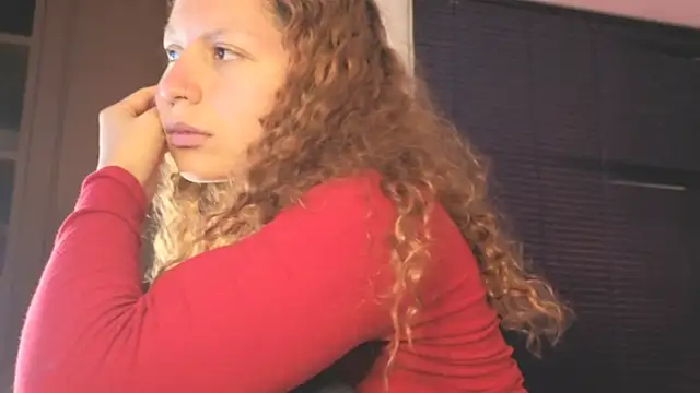 MaleiSummer Chat XXX live