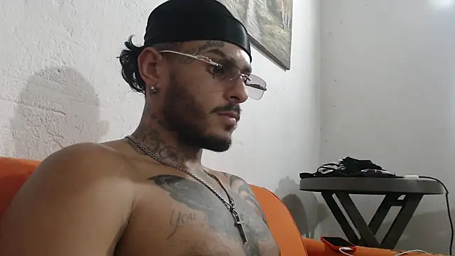 liyamjunior Show in webcam