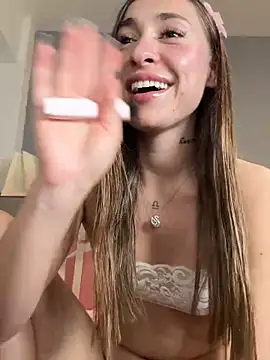 Chatroom XXX en direct de alicewonder_8